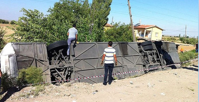 Aksaray'da otobüs devrildi: 7 ölü, 44 yaralı