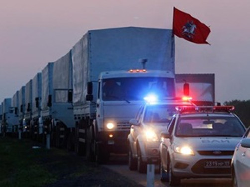 Rus konvoyu Ukrayna sınırına dayandı