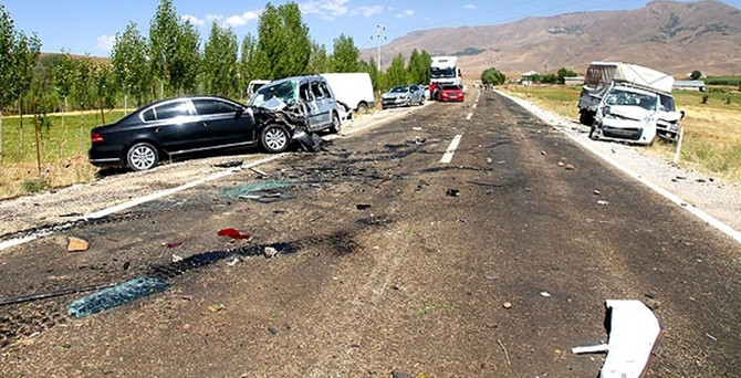 Varto-Karlıova yolu ulaşıma açıldı
