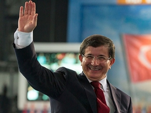 Başbakanlık vekaleti Davutoğlu'na verildi