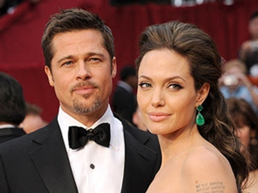Brad Pitt ile Angelina Jolie evlendi