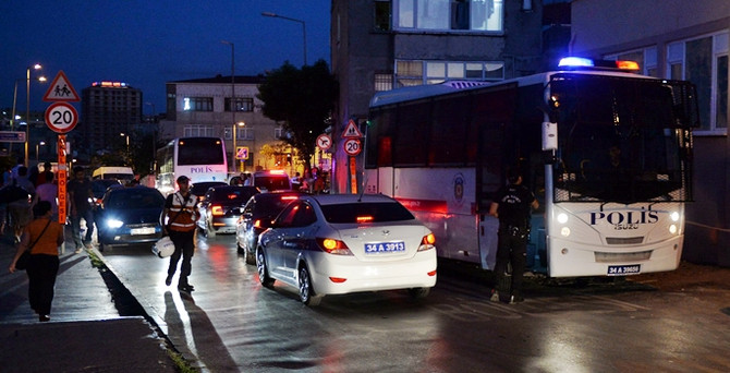 Bayrampaşa'da uyuşturucu operasyonu