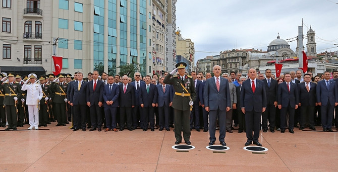 Büyük Zafer coşkuyla kutlandı