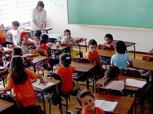 Minikler için ders zili çaldı