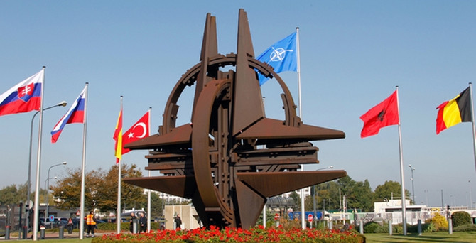 NATO'dan Rusya'ya kınama