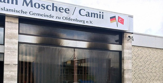 Almanya'da bir cami saldırısı daha