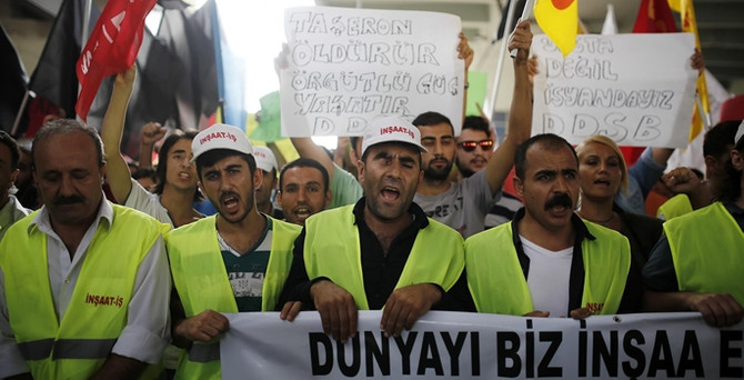 Asansör faciası protesto edildi