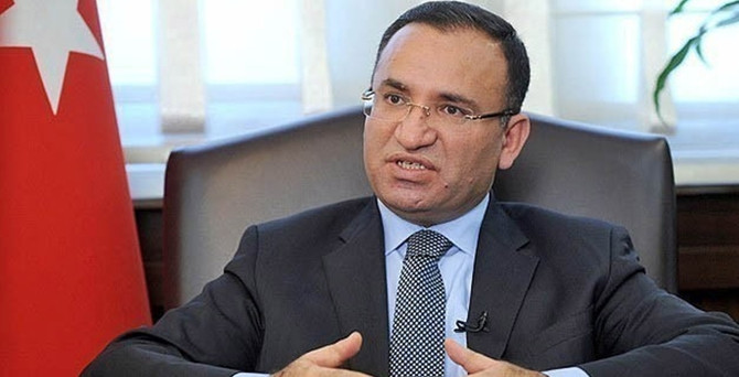 'HSYK 3. Dairesi'nin bazı üyeleri yasal sınırları aşıyor'