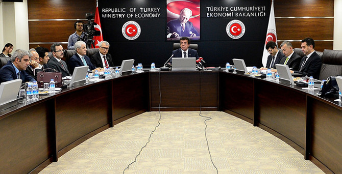 Zeybekci: İthalatı azaltıcı ciddi önlemler üzerinde çalışıyoruz