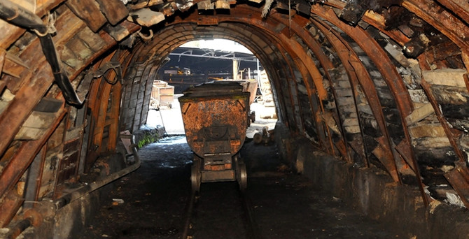 Madencileri işsizlik korkusu sardı