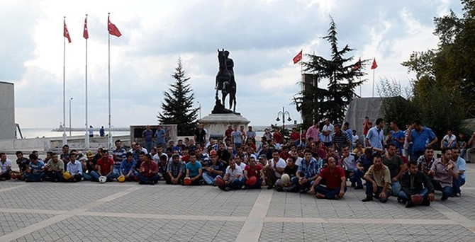 İşletme üretimi durdurdu, madenci protesto etti