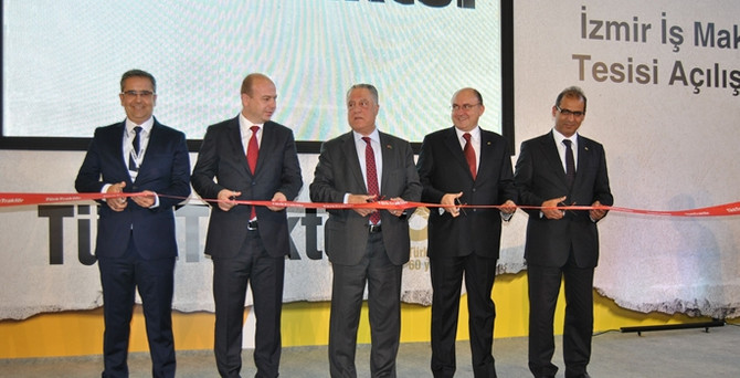TürkTraktör ilk iş makinesi tesisini açtı
