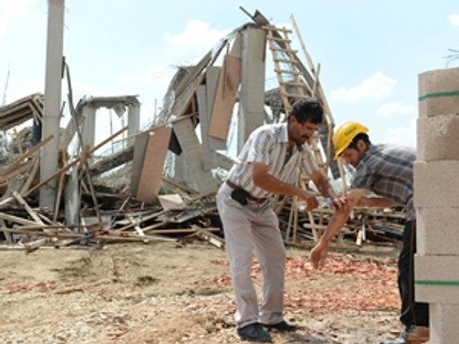 Bursa'da inşaat çöktü: 5 yaralı