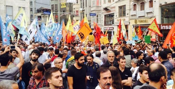 İstiklal'de IŞİD protestosu