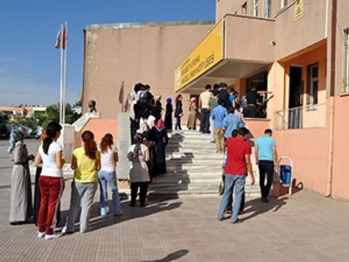 KPSS önlisans mezunları için yapıldı