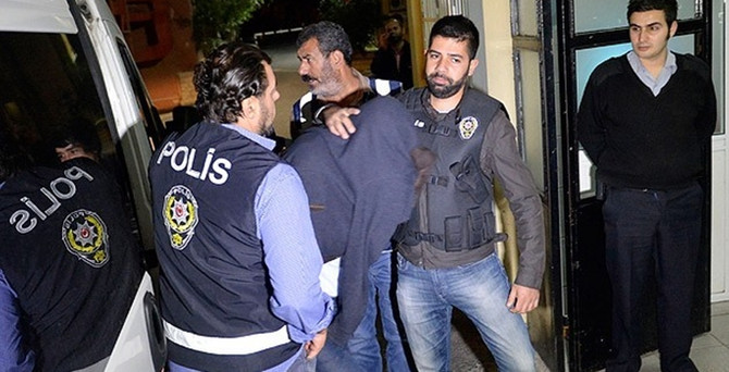 İstanbul'da ruhsat usulsüzlüğüne 5 tutuklama