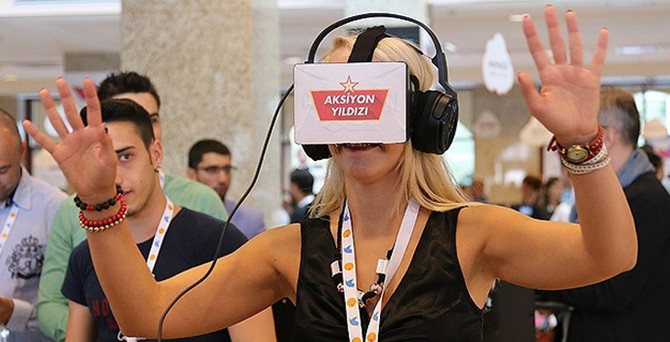 Webit'te 'sanal gerçeklik gözlüğü' ilgi gördü