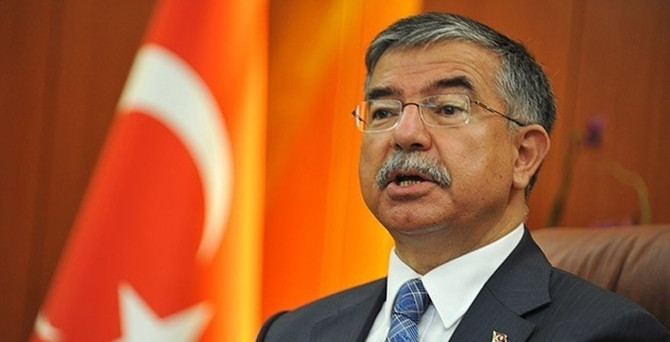 'Tezkereden sonra hemen adım beklemeyin'