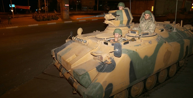 Diyarbakır'da sokağa çıkma yasağı uzatıldı