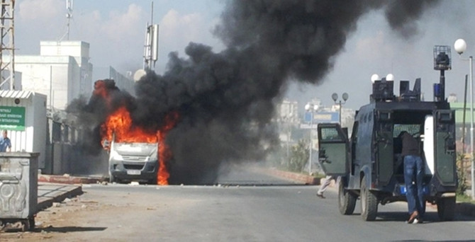 İş dünyası Kobani protestoları için olağanüstü toplanıyor