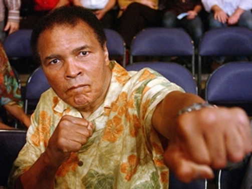 Muhammed Ali'nin sağlığı kötüye gidiyor