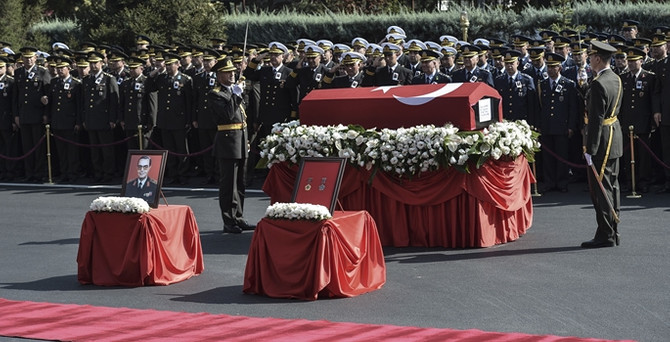 Doğan Güreş için Karargah'ta tören düzenlendi