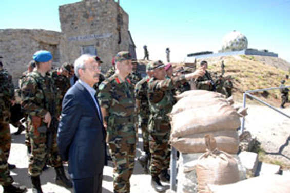 Kılıçdaroğlu sıfır noktasında ayakta