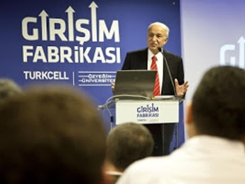'Yeni girişimler bulup hayata geçirmeliyiz'