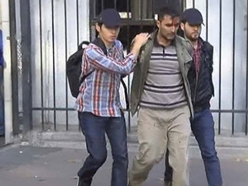 Üniversite'de kavga: 17 gözaltı