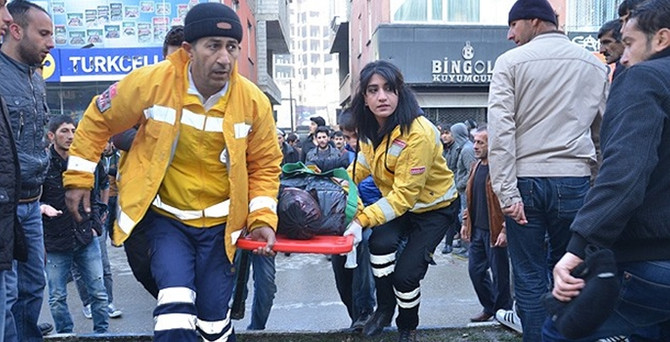 Silahlı saldırıda 3 asker şehit oldu