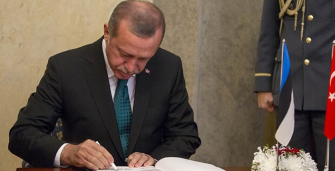 Cumhurbaşkanı Erdoğan HSYK üyelerini seçti
