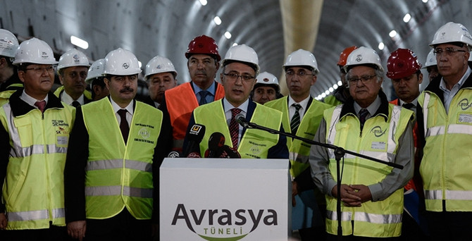 Avrasya Tüneli'nin geçiş ücreti 4 dolar artı KDV