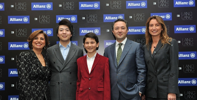 Allianz'dan müziğe 'yatırım'