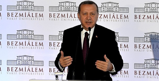 'Baktım Sisi de orada'