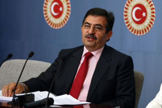 "Yasal olmayan yapılaşmaya afsız çözüm şart"