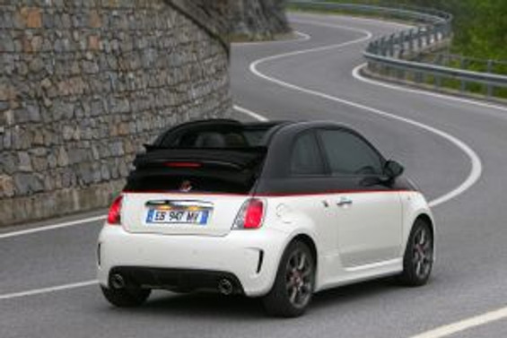 Fiat 500C'ye Abarth imzası