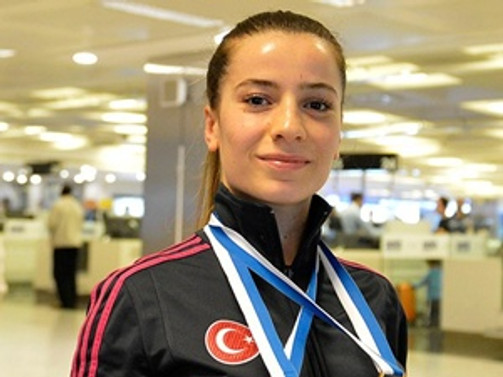 Karatede altın madalya