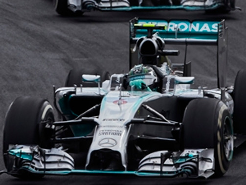 Mercedes AMG Petronas 'duble'ye doymuyor