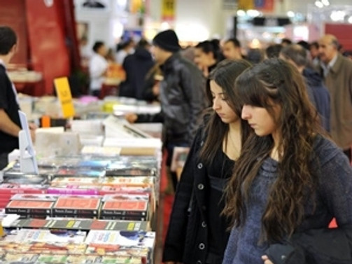 Kitap Fuarı'nda yangın paniği