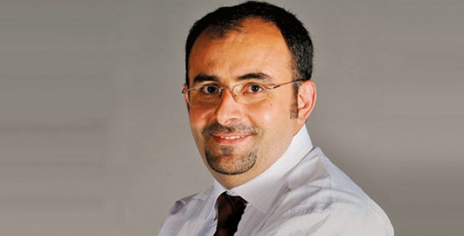 Yazar Uslu'ya zorla getirme kararı