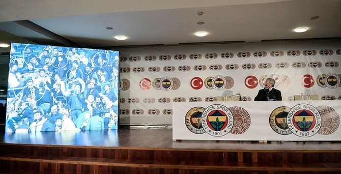 'Sen önce Ay Yıldız’ın şerefini kurtar'