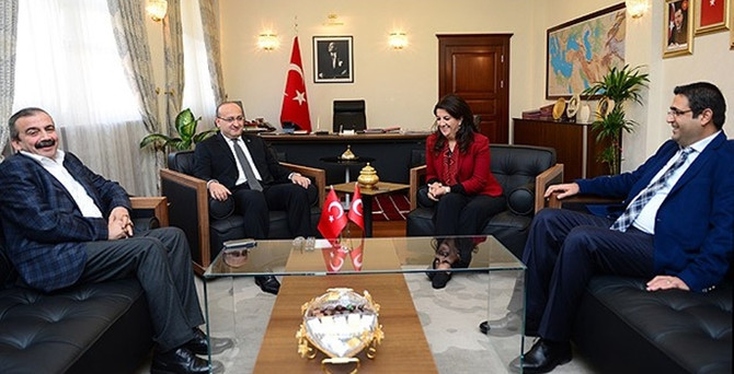 HDP: Heyetin genişlemesinde engel yok