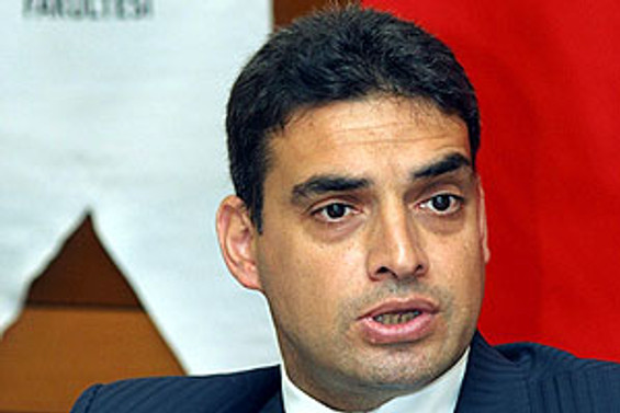 ”Sorun sadece döviz kuru politikası değil”