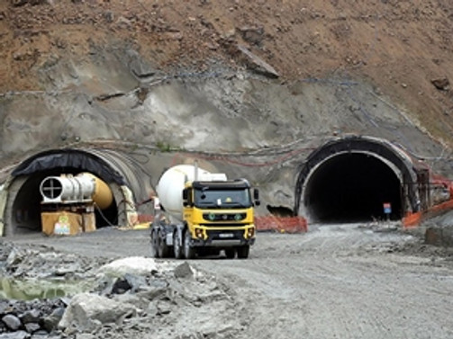 Ovit Tüneli'ndeki çalışmalara yeniden başlandı