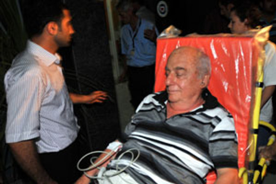 Çetin Doğan yoğun bakımdan çıktı