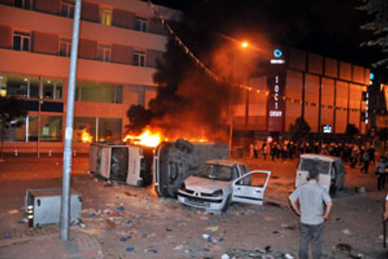İnegöl savaş alanına döndü