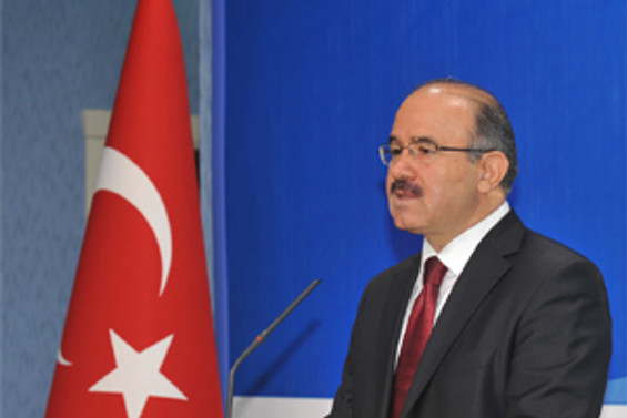 3 partiyle de temasa geçeceğiz