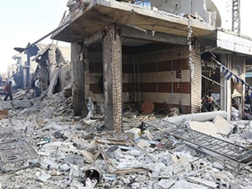 IŞİD'in 'başkenti' Rakka'ya bomba yağdı