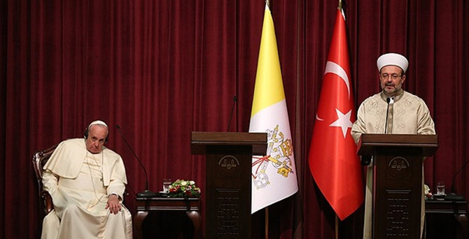 Papa, Görmez'le görüştü