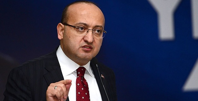 'Tren rayına oturdu ama...'